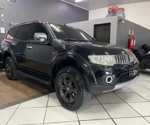 Mitsubishi Pajero dakar 2012 3.5 hpe 7 lugares 4x4 v6 24v flex 4p automático