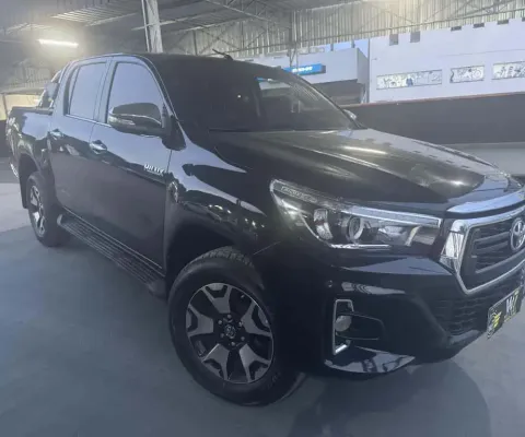 Hilux CD SRX 4x4 2.8 TDI 16V Diesel Aut.