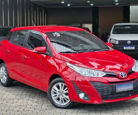 Toyota Yaris Automático - Hatch - HB XL PLUS TECH 1.3 - Revisado.