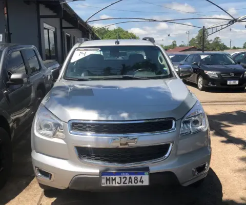 s10 2014 LTZ muito completa, motor 2.8 camionete muito boa! entre em contato e confira condições !
