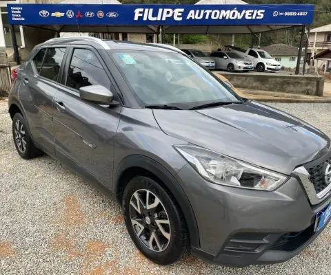 Kicks 1.6 Direct completa 