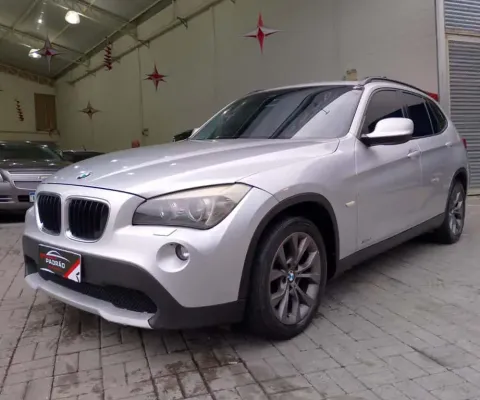 Bmw X1 2011 2.0 18i 4x2 16v gasolina 4p automático