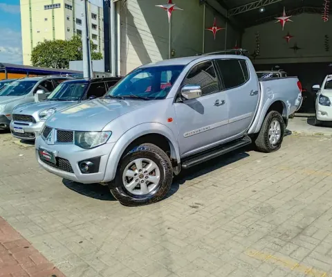 Mitsubishi L200 triton 2011 3.2 hpe 4x4 cd 16v turbo intercooler diesel 4p automático