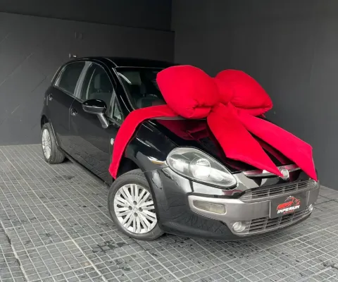 Fiat Punto Attractive 1.4 - 2015/2016   Informações do veículo:  Marca/Modelo: Fiat Punto Attractiv