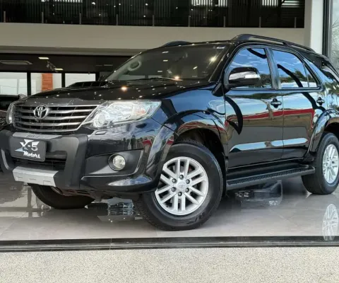 Toyota Hilux sw4 2014 3.0 srv 4x4 7 lugares 16v turbo intercooler diesel 4p automático