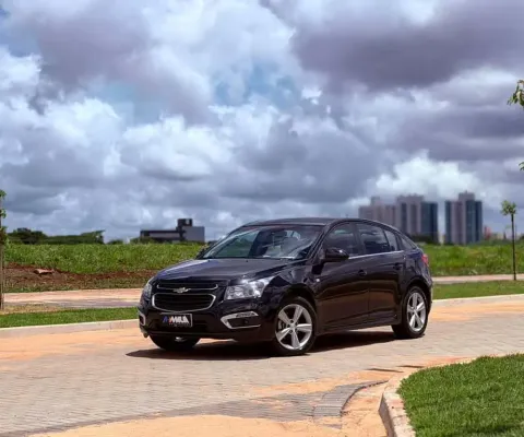 Chevrolet cruze lt hb 2015