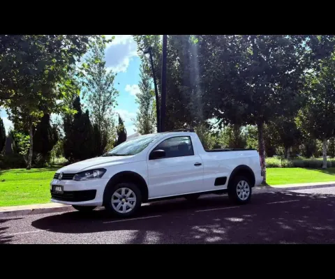 Volkswagen saveiro cs tl mb 2015