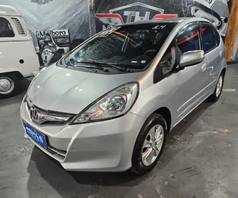 honda fit o queridinho do brasil muito novo otimo custo o beneficio