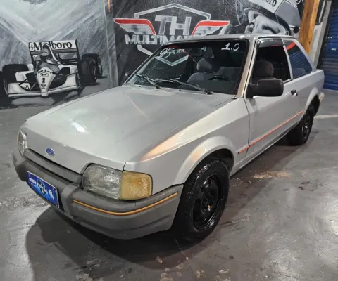 Escort 1.0 Raridade Carro perfeito para colecionador de placa preta