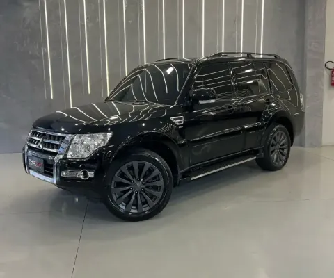 PAJERO FULL 4X4 7 LUGARES