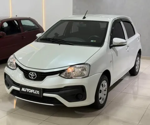 Toyota etios hb x 