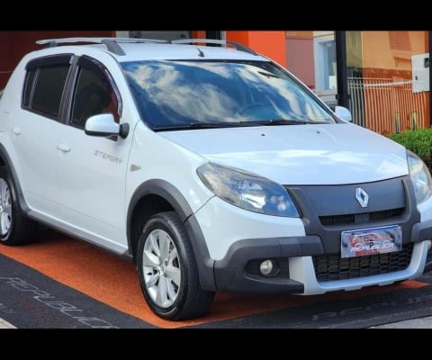 RENAULT SANDERO 1.6 STEPWAY 16V FLEX 4P AUTOMATICO 2014