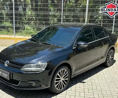 Volkswagen Jetta 2013 2.0 tsi highline 200cv gasolina 4p tiptronic