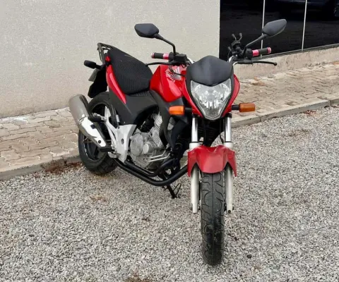 HONDA CB 300R 2011