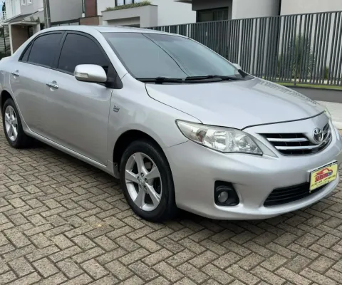 corolla  com baixa Quilometragem venha conferir este lindo carro