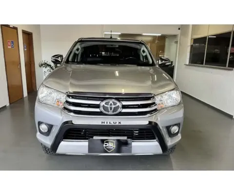 Toyota Hilux 2016 2.8 srv 4x4 cd 16v diesel 4p automático
