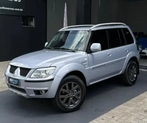 Mitsubishi Pajero TR4 2.0 Flex - 2012 (Muito Conservada!!!)