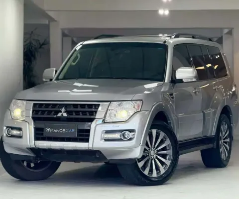 Pajero HPE 3.2 4x4 T.I. Dies. 5p Aut.