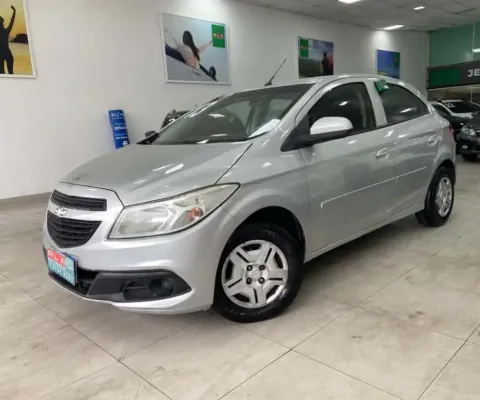 Chevrolet Onix 2013 1.0 mpfi lt 8v flex 4p manual