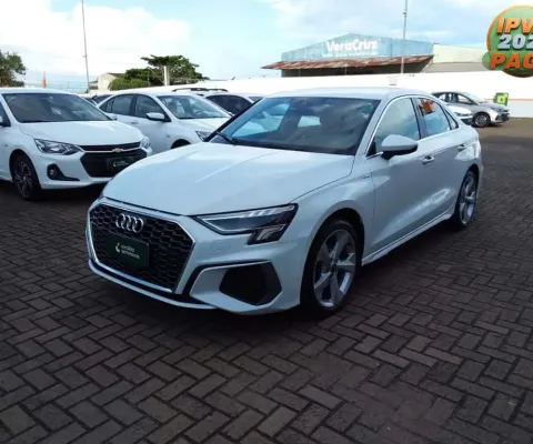 Audi A3 2024 2.0 40 tfsi mhev sedan s line s-tronic