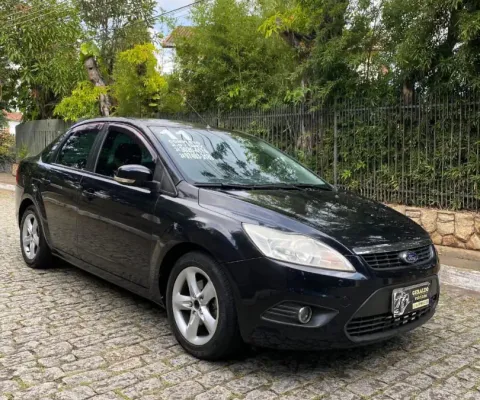 Ford focus muito bem cuidado e com preço acessivel.