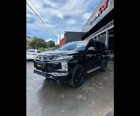 MITSUBISHI PAJERO SPORT Sport Le.Black 2.4 4x4 (Die) Aut.