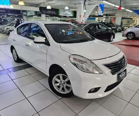 Nissan versa 1.6 sl 16v - 2014/2014