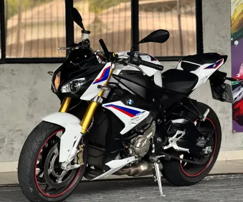 Bmw s 1000 r 2021