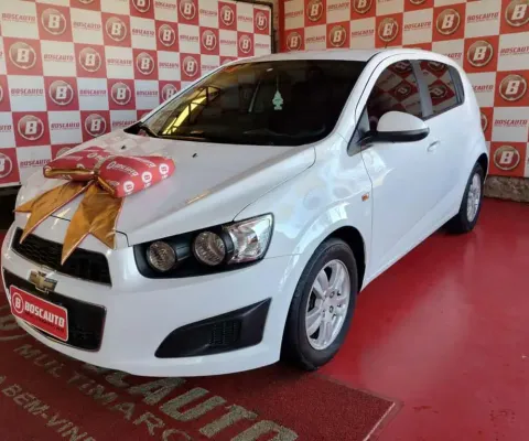 Chevrolet chev sonic lt hb mt 2014