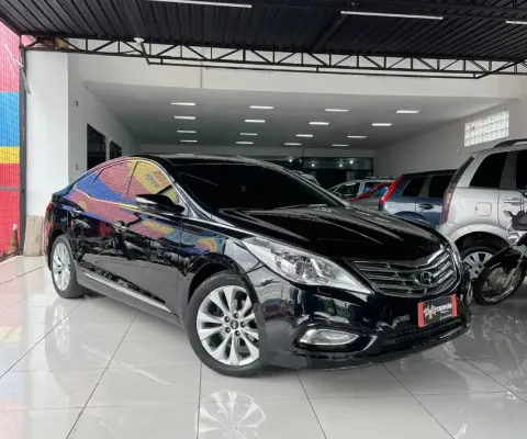 Veículo com baixo km, em ótimo estado de conservação