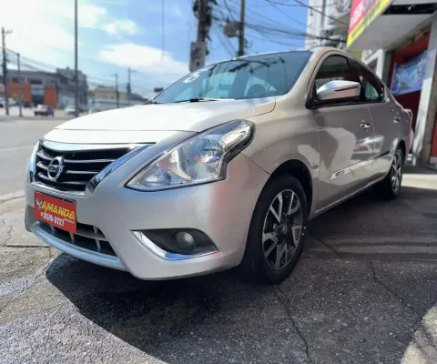 Nissan Versa UNIQUE 1.6 16V FLEX 4P MEC. - Prata - 2016/2016
