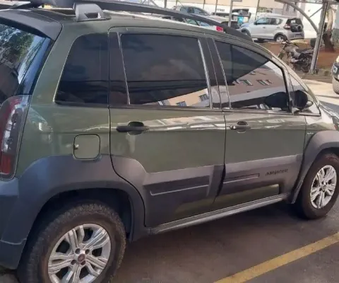 Idea adventure 2013 1.8 /5P Verde- Flex - Automático. Completo.