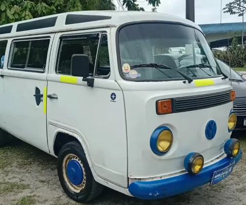 KOMBI 1998 RARIDADE BAIXA KM COM TODA ATUALIZACAO DE MOTOR E CAMBIO 