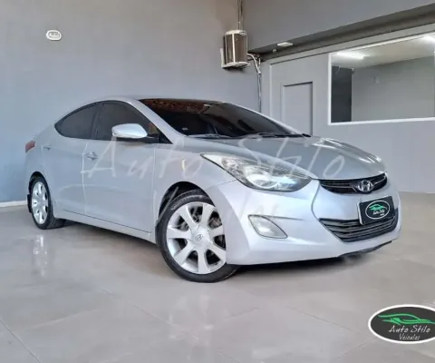 Hyundai Elantra 2013 1.8 gls 16v gasolina 4p automático