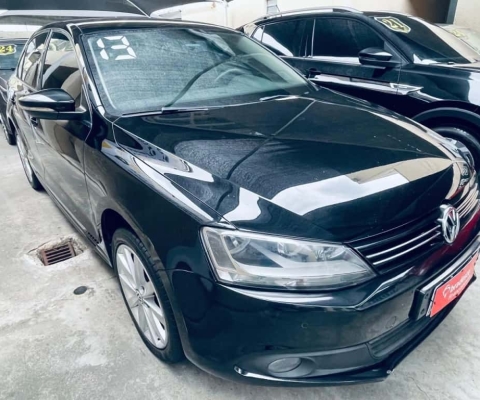 Volkswagen Jetta 2013 2.0 comfortline 120cv flex 4p tiptronic