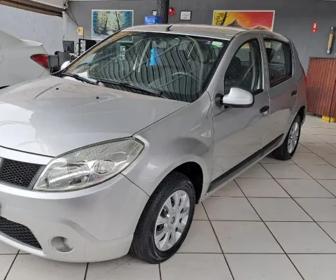 Sandero expression 1.0 flex completo - carro para financiar sem entrada