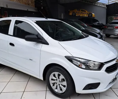 Onix joy hatch novissimo com km super baixo