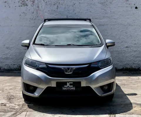 Extremamente revisado, documento em dia, laudo aprovado, nada para fazer.