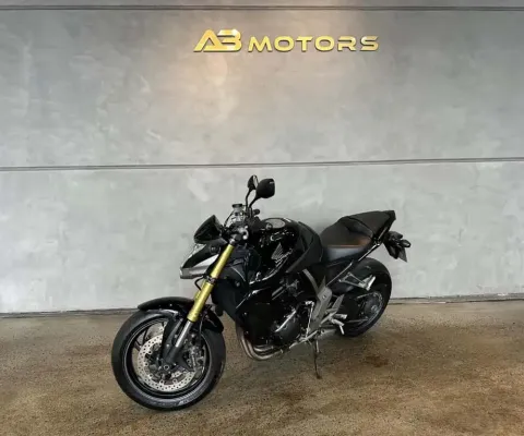 Honda CB 1000 R - Preta - 2013/2013