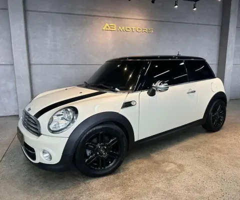 Mini Cooper 1.6 Aut - Branca - 2011/2012