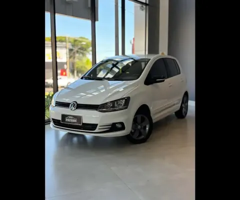VOLKSWAGEN FOX Connect