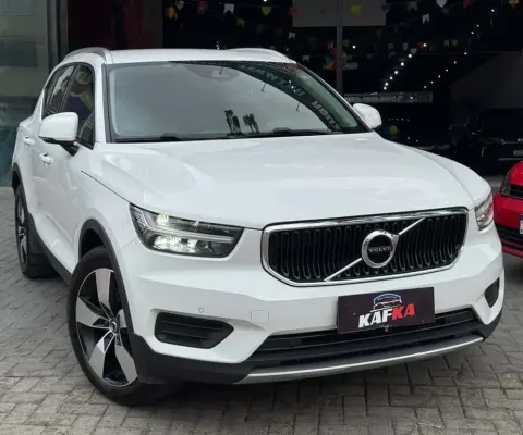 Volvo XC 40 T-5 MOMENTUM 2.0 252cv AWD