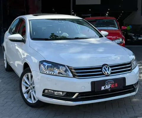 Volkswagen Passat TB 2.0 FSI/TSI 211cv Tiptronic 4p