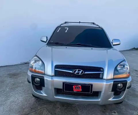 Hyundai Tucson 2017 2.0 mpfi gls 16v 143cv 2wd flex 4p automático