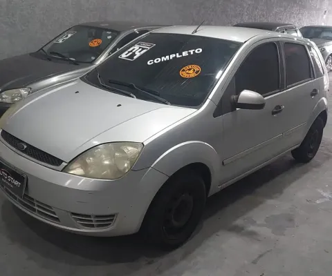 Fiesta 1.0 edge 2004 completo baixa km laudo cautelar supervisao 100% aprovado