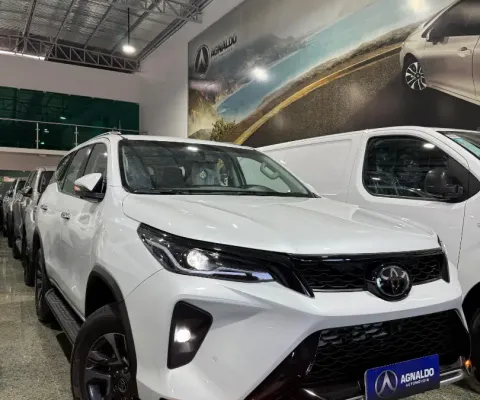 Toyota Hilux SW4 SRX 7L Platinum 2024 / 2024