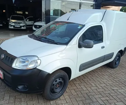 A camionete certa para vc, ela é mutio espaçosa economica custo manutençãobaixa