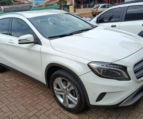 Esse carr esta bem conservado super economico e bem confortavel