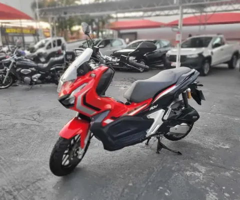 Honda adv 150