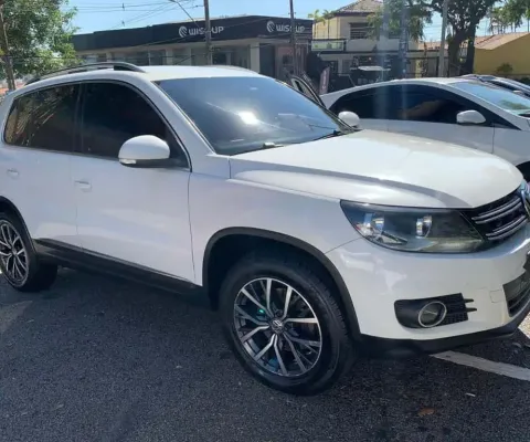 Volkswagen tiguan 2.0 tsi 2013